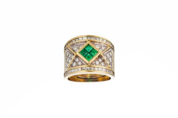 Geometric emerald diamond gold ring