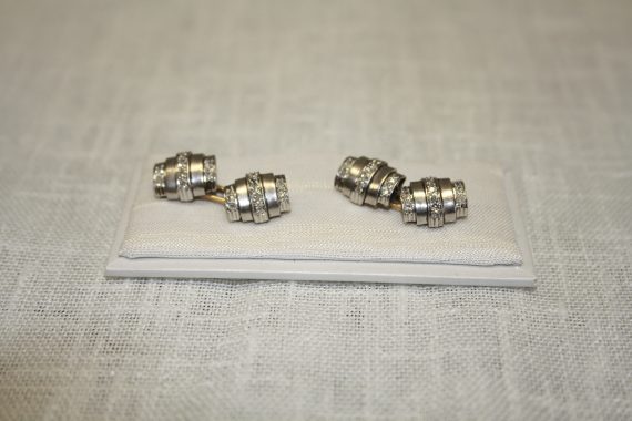 Platinum and diamonds cuff-links