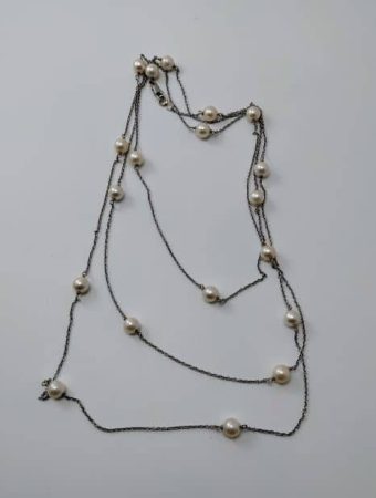 catena lunga con perle